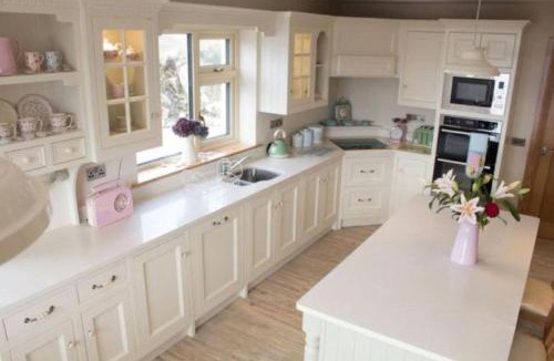 Spiddal House | Sioscadh na Mara