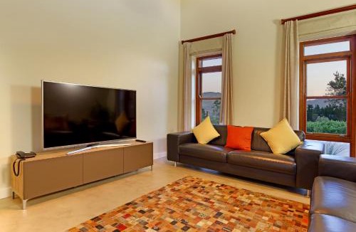 Helderberg Rural Villa | Skaap huis