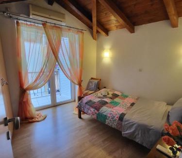 Delfoi Apartment | skyview house