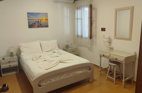 Kampos Marathokampou House | Smaragda Hotel