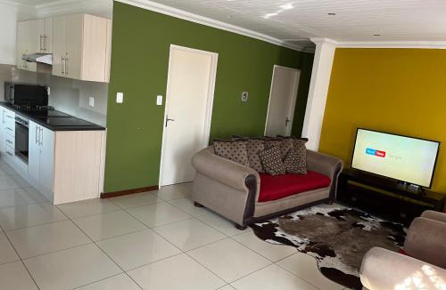 Trawal House | SNE Travellers