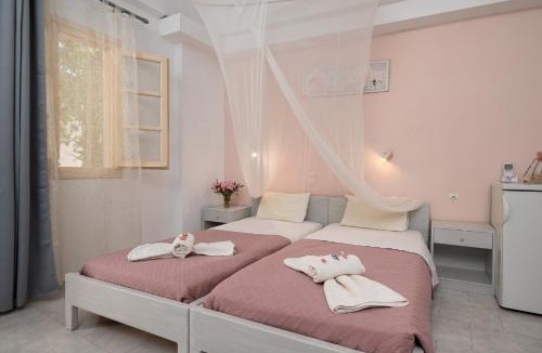 Pitsidia Hostel | Sofia rooms