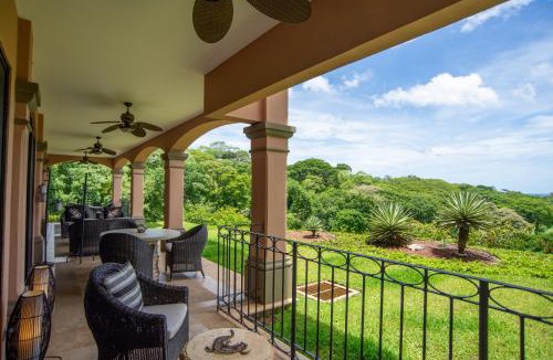 Playa Conchal House | Spacious 2BR Condo with Ocean Glimpse - Jobo - Reserva Conchal Golf Resort