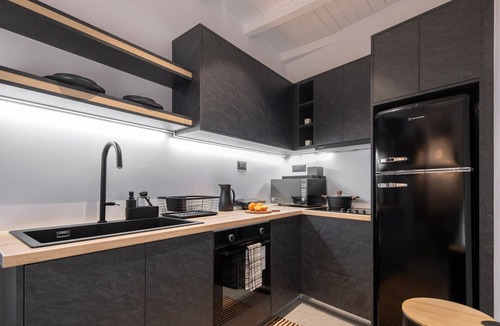 Tripiti House | Stema Suite 2