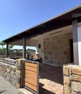 Moni Chrisoskalitissis House | Stone Cottage