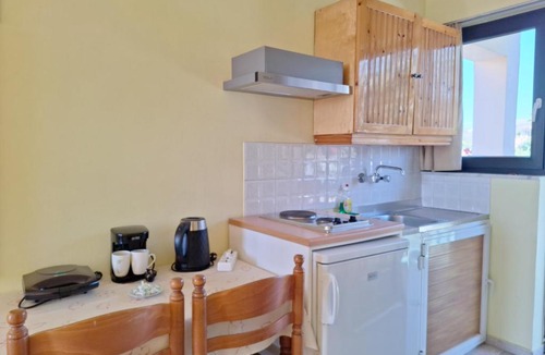 Agia Ermioni Apartment | STROUBIS STUDIOS 2