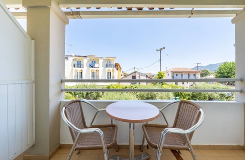 Roda Apartment | Studio 'Alexandros Studios 3' with Shared Pool, Wi-Fi and Air Conditioning