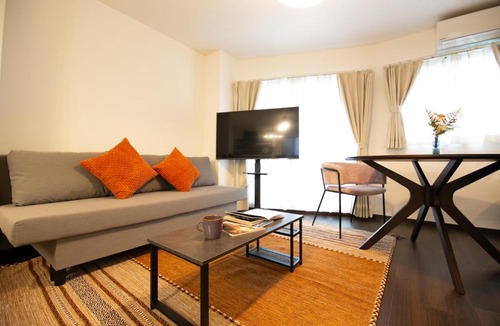Tomigaya Apartment | studio aoi 302