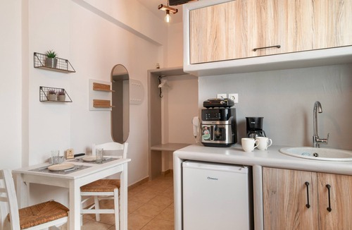 Merichas Apartment | Studio Apartment 'Mouria A' with Sea View, Wi-Fi and Air Conditioning