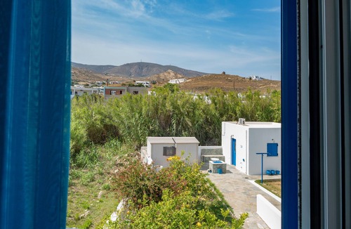 Serifos Apartment | Studio Apartment 'Studios Ninemia Serifos 5' with Sea View, Wi-Fi and Air Conditioning