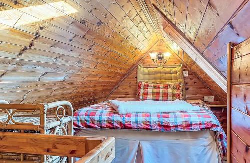 Lettermacaward Apartment | Studio Eagle Nest by Interhome