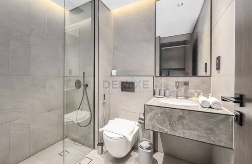 Jadaf Apartment | Studio Just Minutes’ Drive to Downtown, Close to Zabeel Stadium