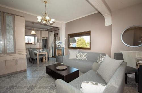 Olympiada Apartment | Sunrise Suite Olympiada - Luxury Beachfront Escape