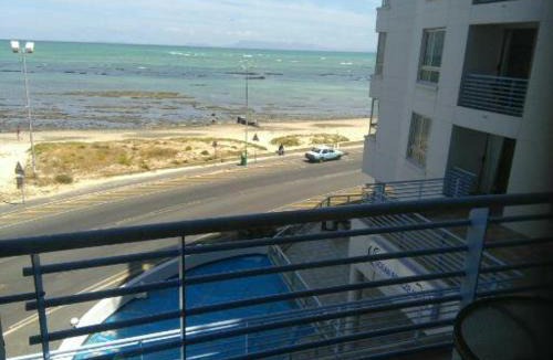 Strand Hotel | Sunset 786 Holidays 211