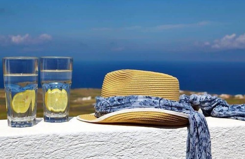 Finikia Apartment | Superb 1BR Suite Splendid Terrace in Santorini