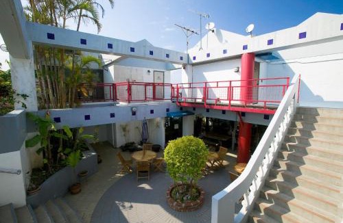 Onna Bed & Breakfast | Surfside Bed & Breakfast