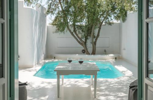 Adamas Hotel | Thalassitra Private Pool Suites