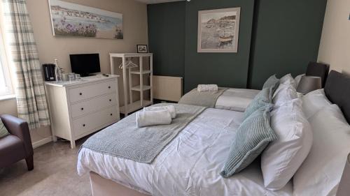 Bugle Hotel | The Bugle Inn
