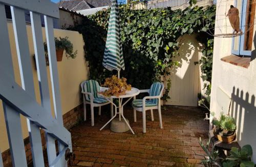 Kenilworth Bed & Breakfast | The Hermitage