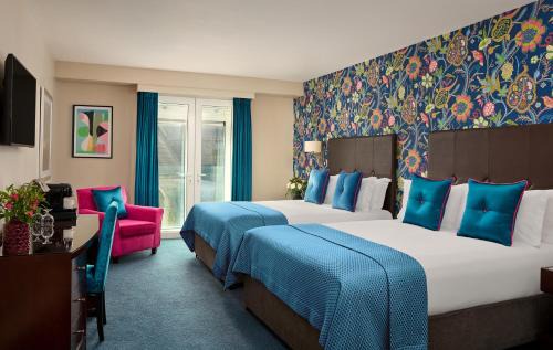 Killarney Hotel | The Ross