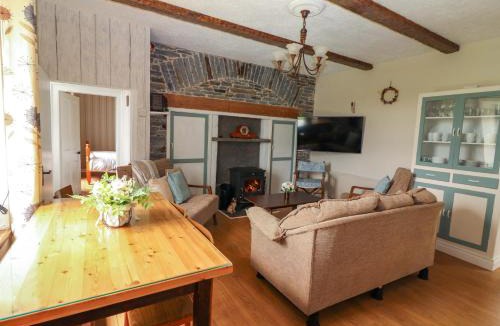 Mullagh House | Tig Davy