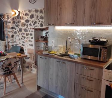 Perdhika Apartment | To Pefko