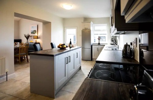Ballycroy Cottage | ★Tranquil, Modern & Stylish | Breathtaking Views ★