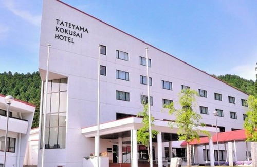 Nakaniikawa-gun Hotel | Twin room in the main building Kaiseki course re/Toyama Toyama
