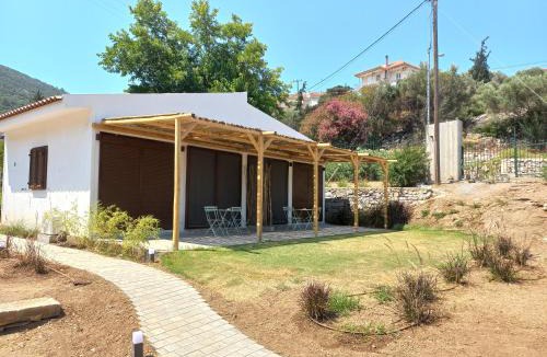 Samos Town Apartment | Valia's Beach Studios