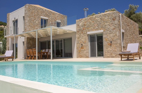 Sivota Villa | Villa Aeraki -private sea access in Sivota Bay, just a few steps from water