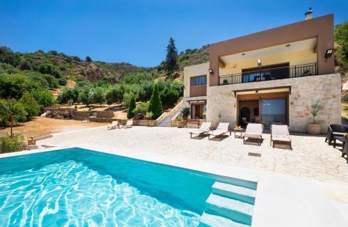 Tsikalaria House | Villa Leon