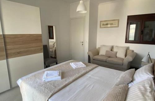 Vlicha Villa | Villa Sunshine very close to the beach
