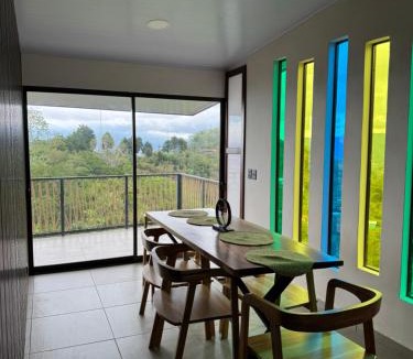 Alajuelita Villa | Villas Amíwa