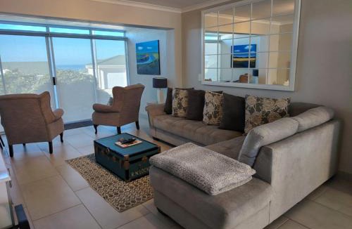 Westcliff Apartment | Whale Rock 32