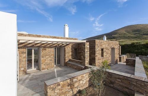 Tinos House | White Tinos Luxury Suites