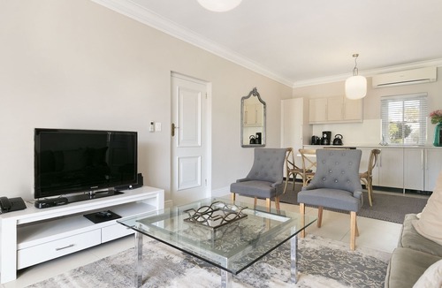 Stellenbosch Villa | Winelands Golf Lodges 33