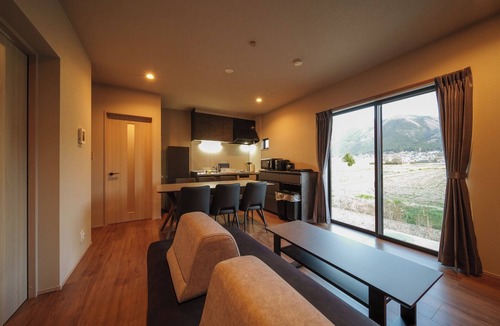 Yufuin Onsen House | Yamanomidori E Suion Private Villa Hot spring/Yufu Ōita