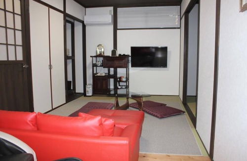 Yufuin Onsen House | Yufuin Sanso Waremokou