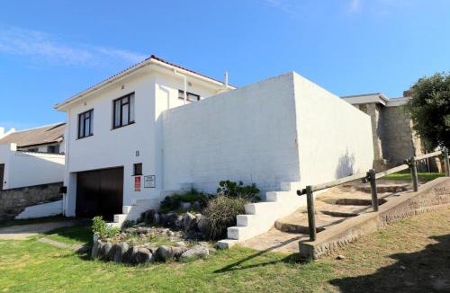 Arniston House | Zandleegte in Arniston