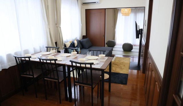 2 minutes on foot from the station You can use it with peace of mind because it is a whole house