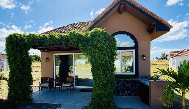 2BR Modern Solar Tiny Home Near the Beach by Veritas Pacifica T16