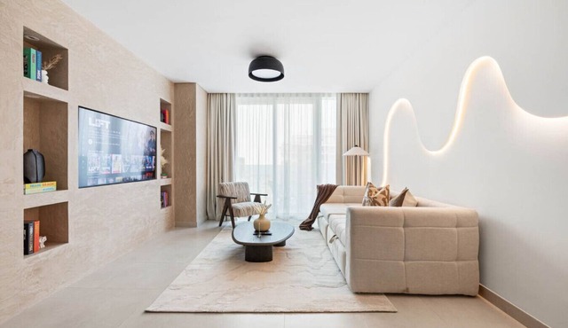41st-Floor 2BR with World`s Highest Running Track
