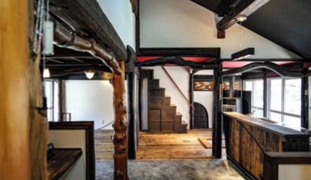 A quiet place to spend a day in an old house with a great view/Shinshiro Shi Aichi