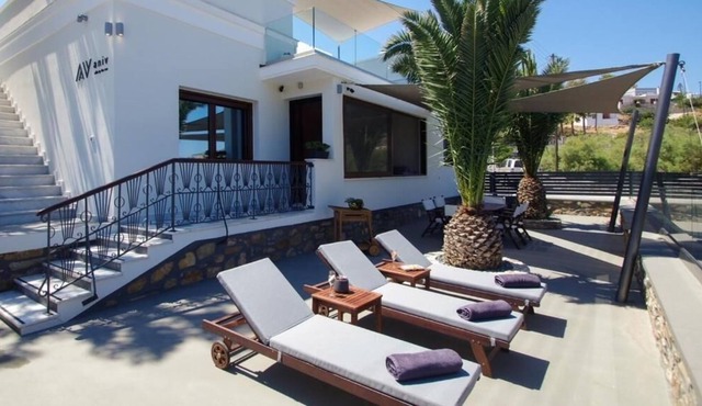 Aniv Villa by the Sea