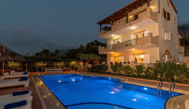 Annlexander mountain Villa