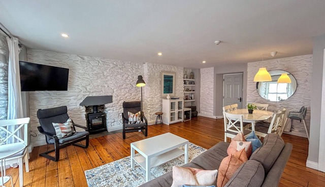Apartment 3 on John Street