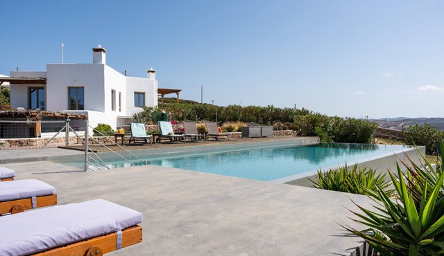 Apartment 'Lavender' with Sea View, Wi-Fi and Air Conditioning