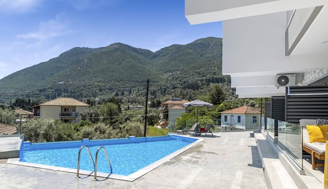 Apartment 'Sofia' with Sea View, Wi-Fi and Air Conditioning