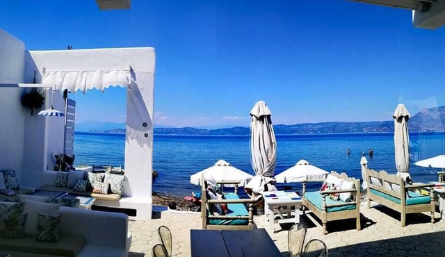Apollonio Upper View Suites