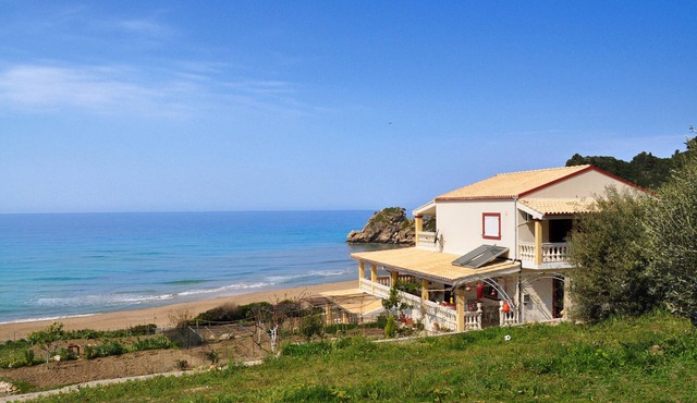 Beach house Tolis Pelekas Beach Corfu